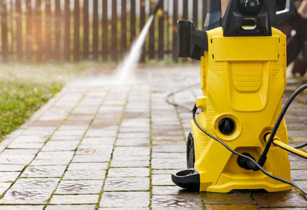 Best Gutter Cleaning  in Groveland, FL